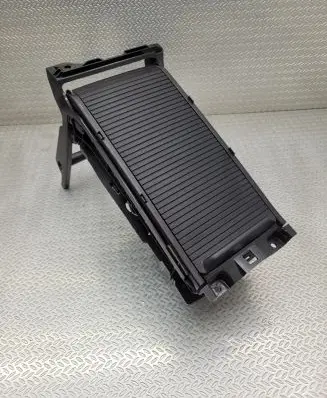 Volvo V40 Cross country Cup holder front 08632777