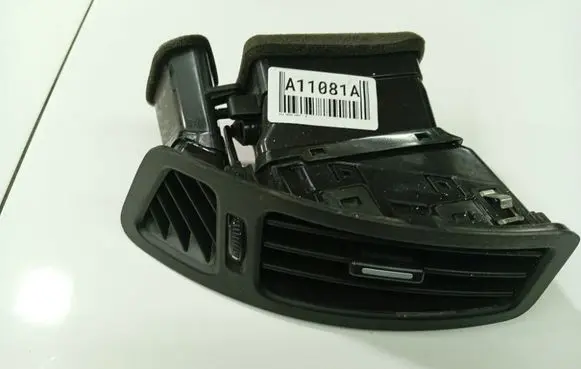 KIA Ceed Dash center air vent grill 974801H000 97480-1H000