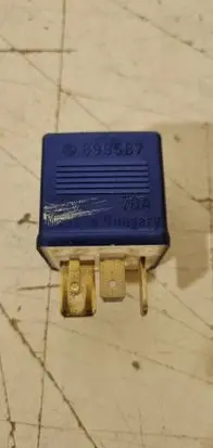 Audi A6 S6 C5 4B Other relay 8A0951253