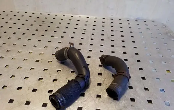 Land Rover Range Rover Sport L320 Engine coolant pipe/hose PIH500170