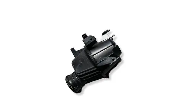 Volvo XC40 Intake resonator 32257942