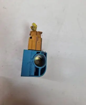 KIA Sorento Airbag deployment crash/impact sensor 959203E100 5WK43228 45040212