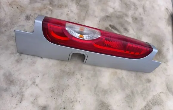 Opel Vivaro Rear/tail lights 265A60118R 93857722