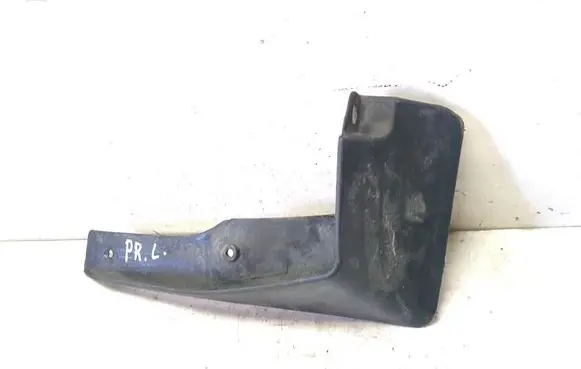 Toyota Avensis T270 Front mudguard RZ416T096400