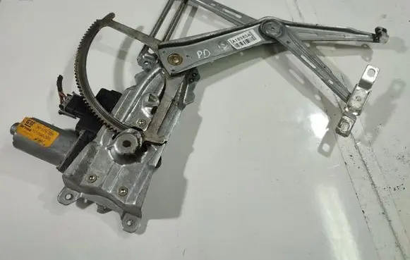 Sliding door window regulator with motor