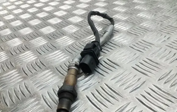 Audi A4 S4 B8 8K Lambda probe sensor 03L906262 028100408384