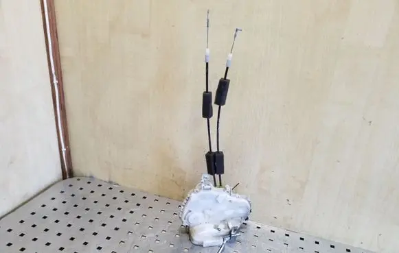 Honda CR-V Rear door lock 72611SWAJ1 SWAJ1RHRR