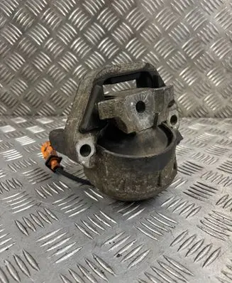 Audi A6 S6 C7 4G Engine mount bracket 65590
