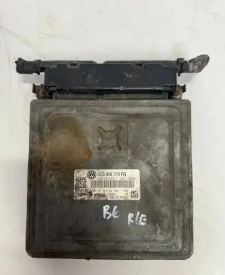 Volkswagen PASSAT B6 Engine control unit/module 03G906018FG 5WP445115AA