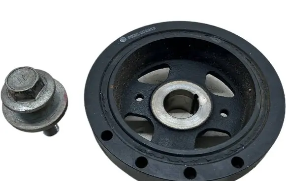 Toyota RAV 4 (XA50) Crankshaft pulley