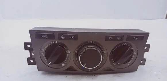 Opel Antara Climate control unit 96983845