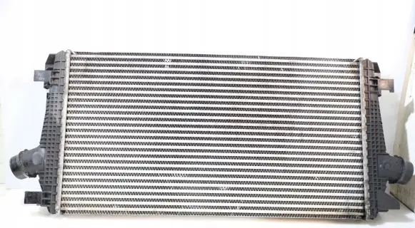 Chevrolet Cruze Intercooler radiator