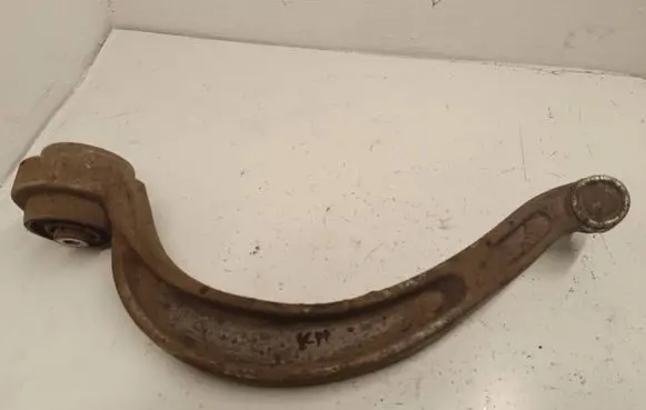 Audi A6 Allroad C7 Front control arm 4G0407695