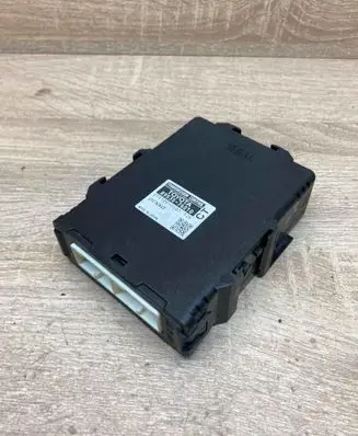 Toyota Prius (XW30) Gearbox control unit/module 8953576010 791003661