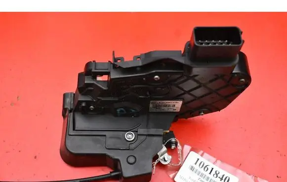 Ford Kuga I Rear door lock 8V4AS26412EA