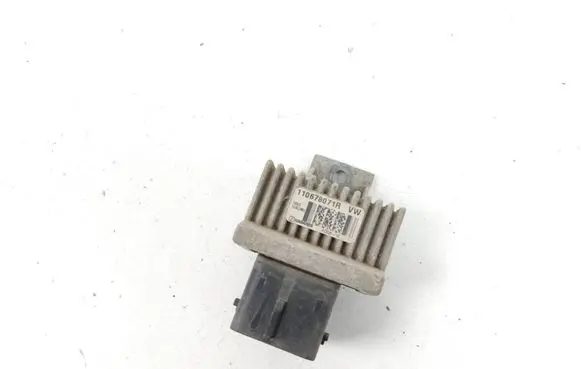 Mercedes-Benz Citan W415 Glow plug pre-heat relay 110678071R