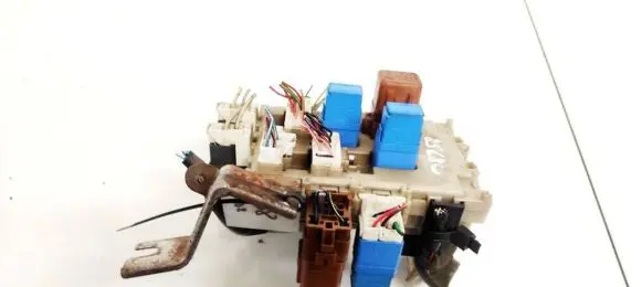 Nissan Primera Fuse box set 24350AV700 0204022