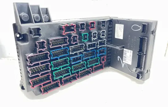 Mercedes-Benz ML W163 Fuse module 1635450016