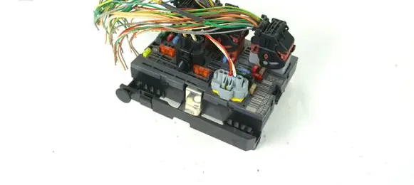 Peugeot 308 BSM Control unit 9664706280 BSMR0500