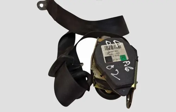 Audi A6 S6 C5 4B Front seatbelt 560571801
