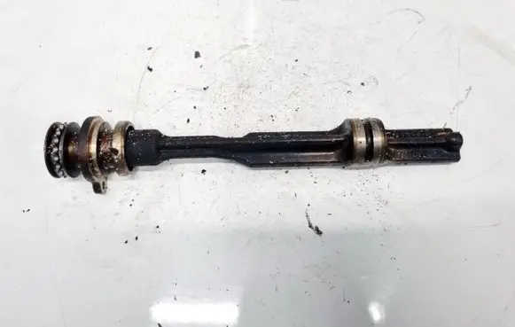 Saab 9-5 Camshaft 9185588