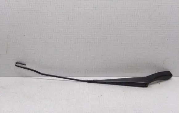 Ford Mondeo Mk III Front wiper blade arm 1S7117526CC
