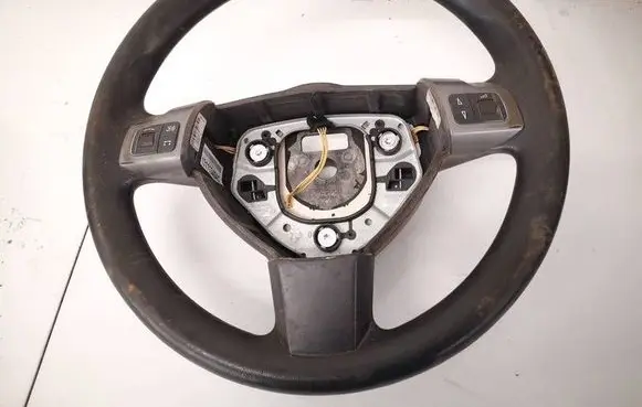 Opel Zafira B Steering wheel 13111340AC