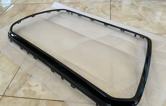 Audi Q5 SQ5 Front bumper upper radiator grill 8R0853651R 8R0853651AB