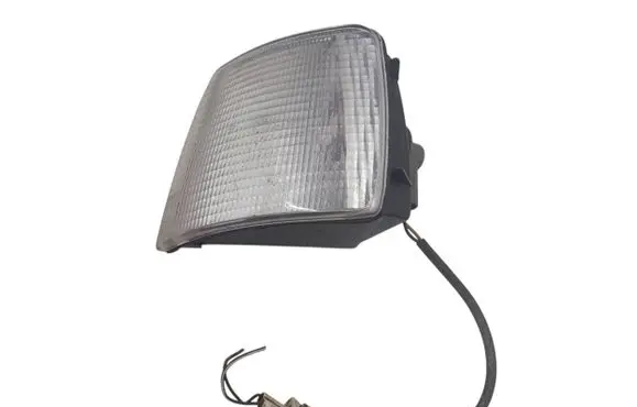 Volkswagen PASSAT B3 Front indicator light 357953049A
