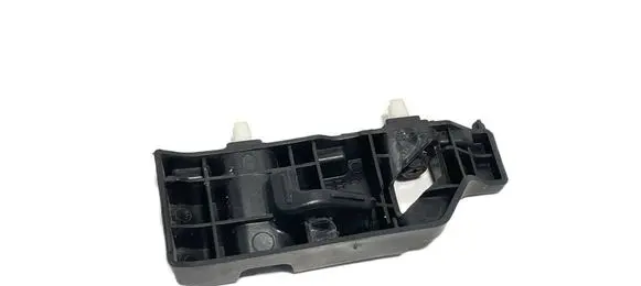 Front bumper mounting bracket