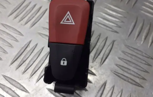Renault Megane III Hazard light switch 8200214895