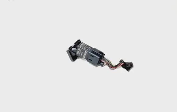 Audi Q3 8U Glow plug pre-heat relay 038907281D 038907281 0281003038