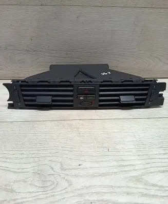 BMW 3 E90 E91 Dash center air vent grill 6924082A 14482110 E3399U
