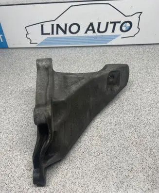 BMW 7 E65 E66 Engine mounting bracket 6754615