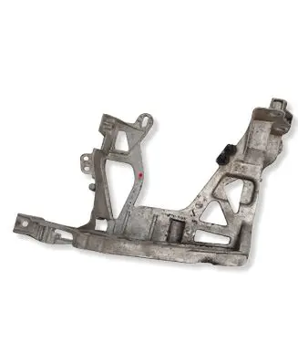 Mercedes-Benz C W205 Headlight/headlamp mounting bracket A2056221600