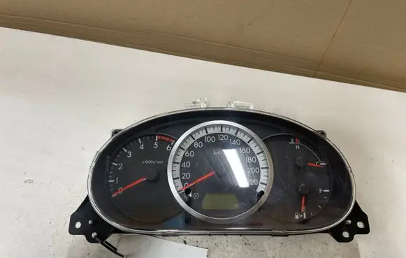 Mazda 5 Speedometer (instrument cluster) C23555430