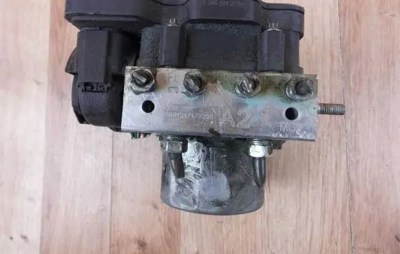 Toyota GT 86 ABS Pump 27536CA020 0265244209