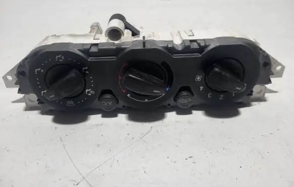 Ford Focus Climate control unit 3M5T19980AD 69607320