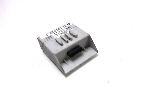 BMW 5 E39 Yaw turn rate sensor 6923215 65756923215