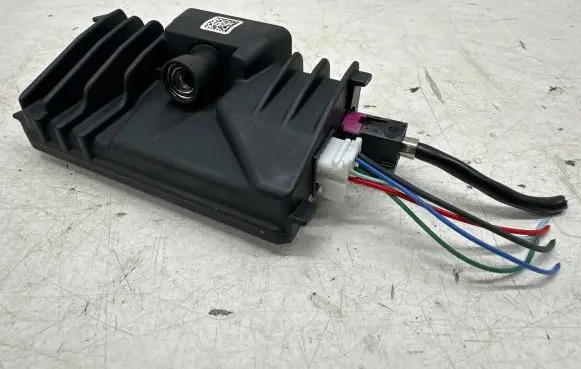 Nissan Qashqai J12 Windshield/windscreen camera 284625358R