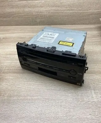Toyota Prius (XW20) Radio/CD/DVD/GPS head unit 8612047120