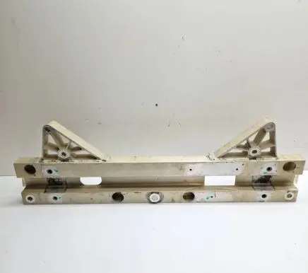 Chrysler Pacifica Steering rack mounting bracket 68223606AC 01612082