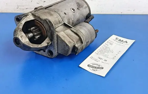 Audi A4 S4 B6 8E 8H Starter motor 068911024E