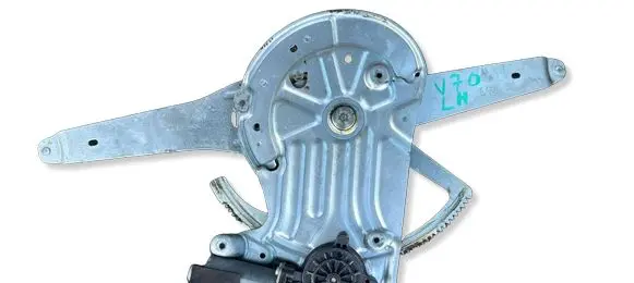 Volvo V70 Front door window regulator with motor 106469