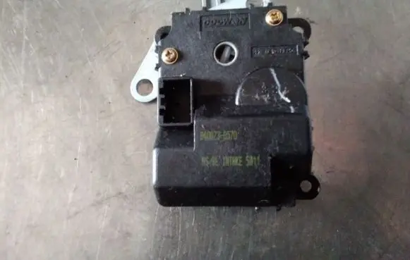 KIA Sorento Air flap motor/actuator B400730570