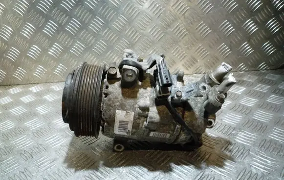Renault Megane III Air conditioning (A/C) compressor (pump) 926005211R 07Q05017 6SBL14C