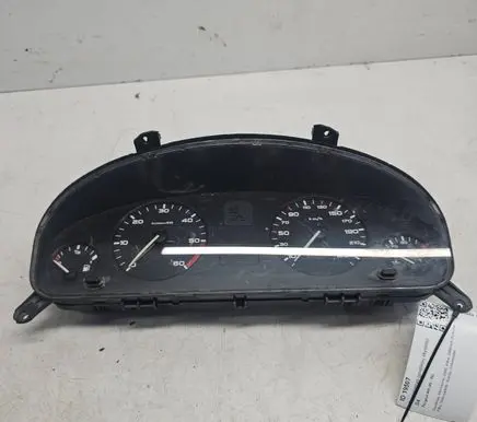 Peugeot 406 Speedometer (instrument cluster) 9630372780