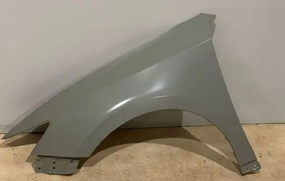 Lexus ES 300h Fender