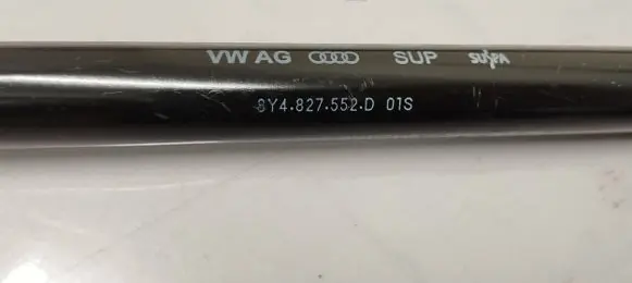 Audi A3 8Y Tailgate strut 8y4827552d