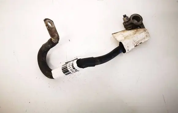 Audi A3 S3 8P Positive cable (battery) 